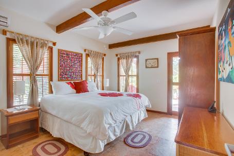 Coral Caye Villa, Master Bed, Belize